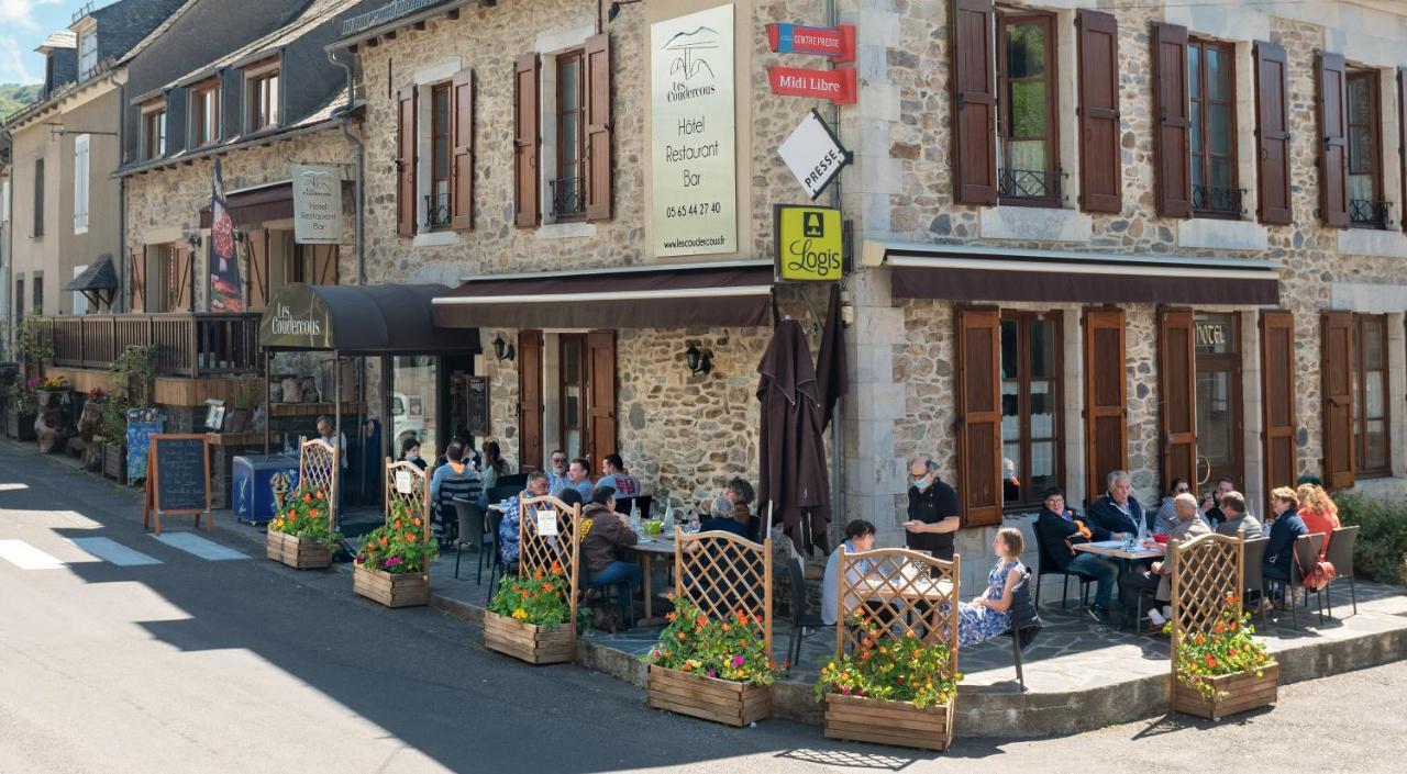 Logis Hotel-Restaurant Les Coudercous Saint-Chély-dʼAubrac Buitenkant foto